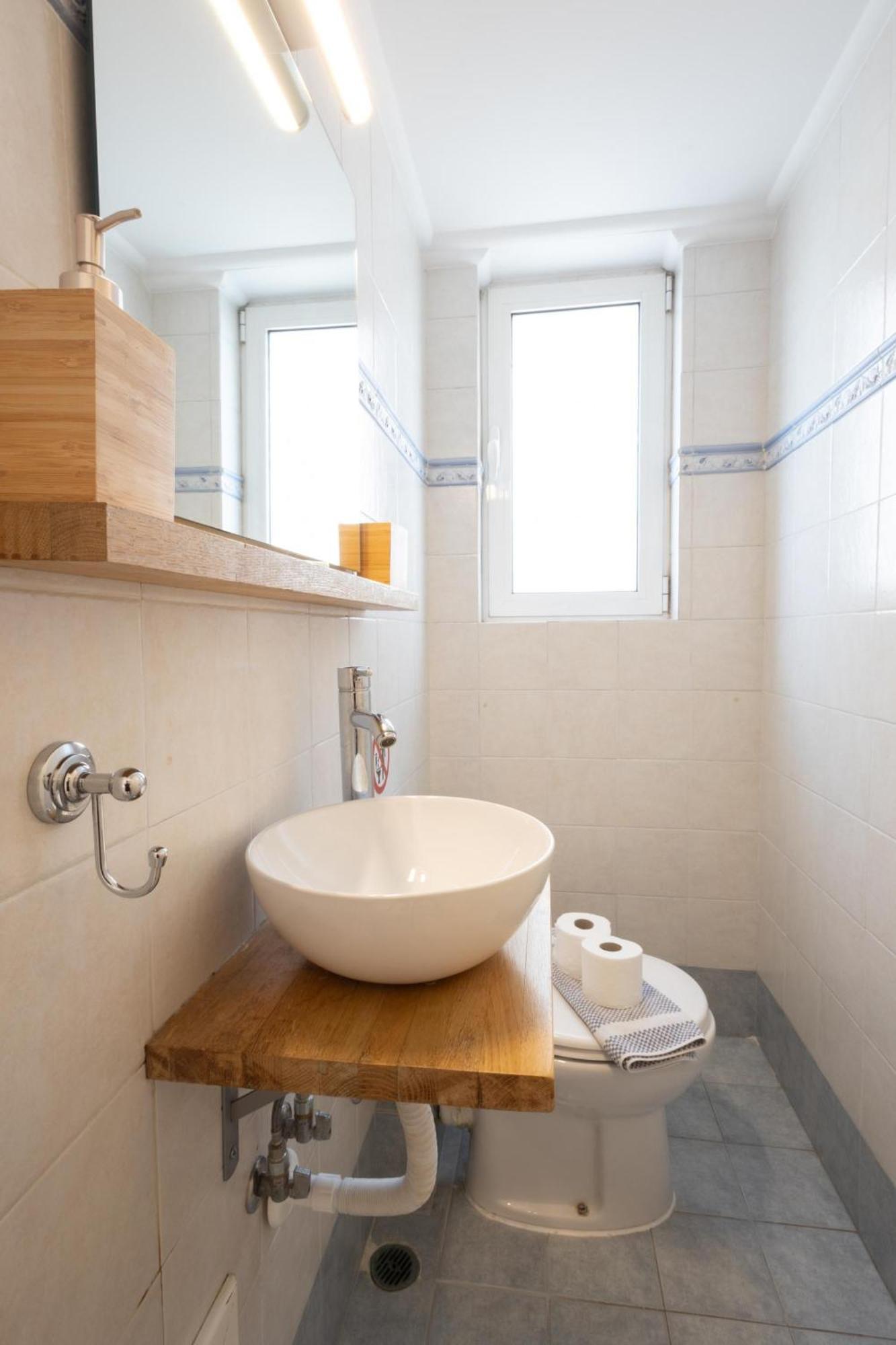 Luxury And Spacious Apt For 6 Guests Atenas Exterior foto