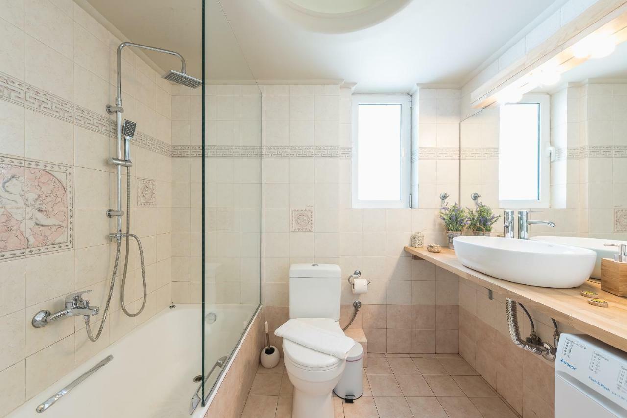 Luxury And Spacious Apt For 6 Guests Atenas Exterior foto
